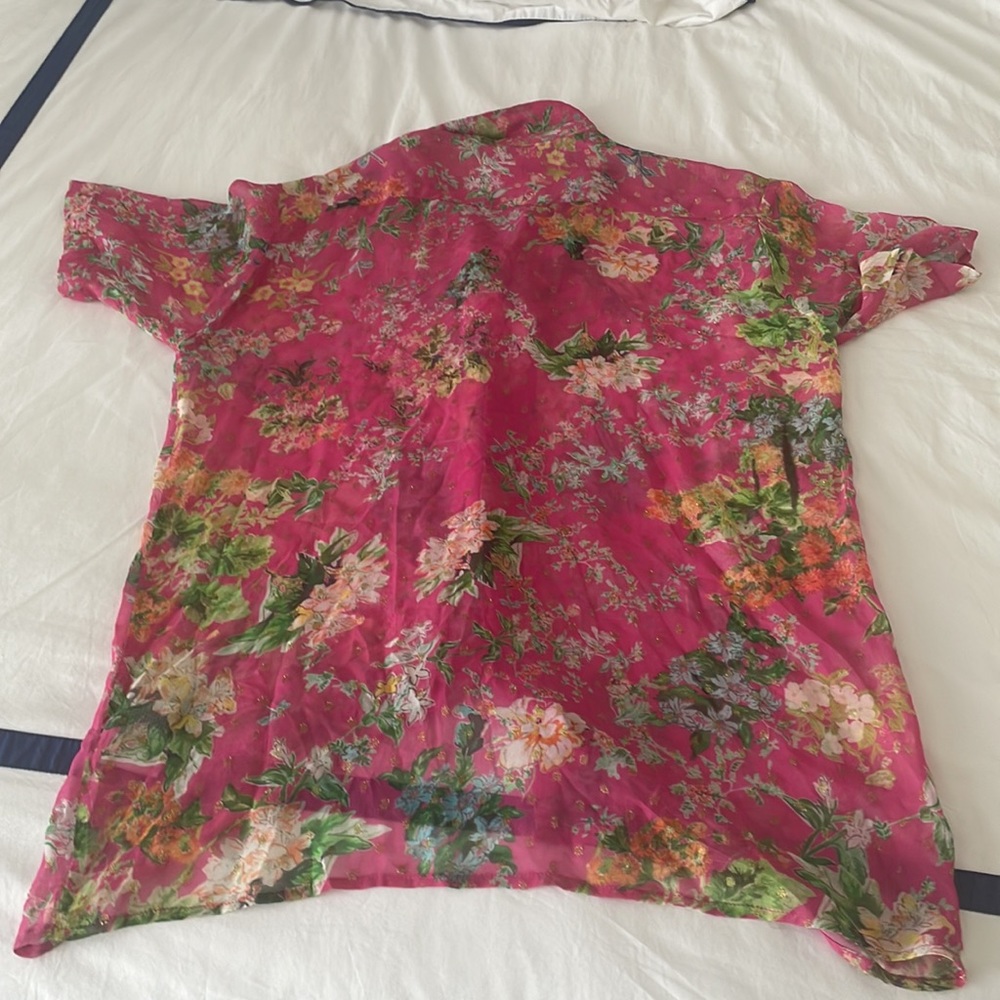 Button down top - Picture 6 of 7